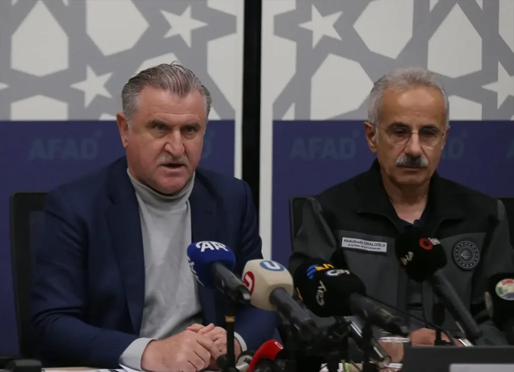 Ulaştırma Bakanı Uraloğlu: Rize’de Can Kaybı Yok