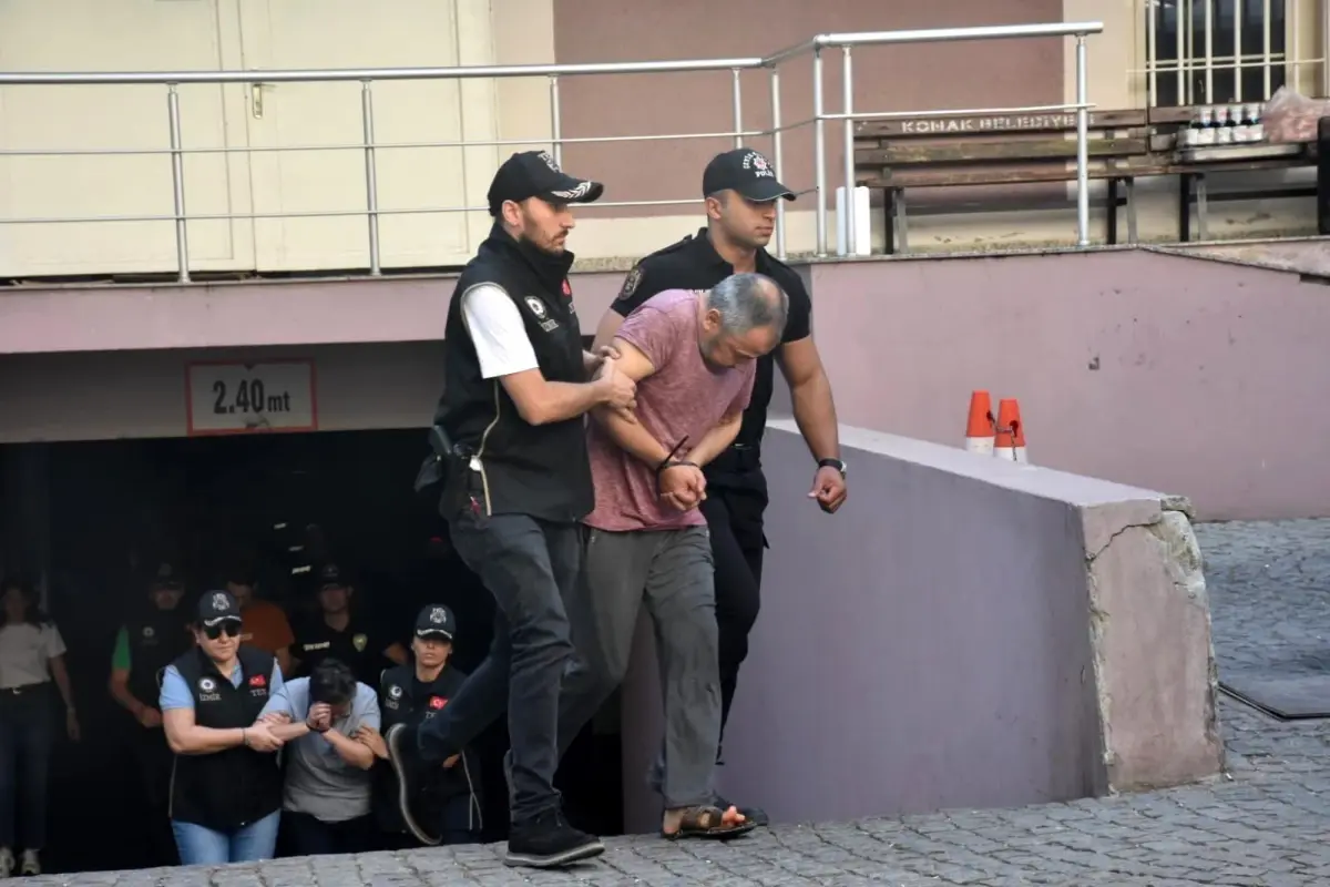 İzmir’de Polis Merkezine Saldırı: 7 Kişi Tutuklandı