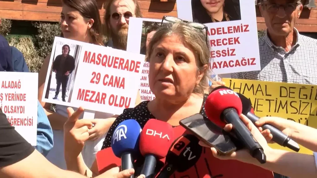 Beşiktaş Gece Kulübü Yangını: Aileler Adalet İstiyor