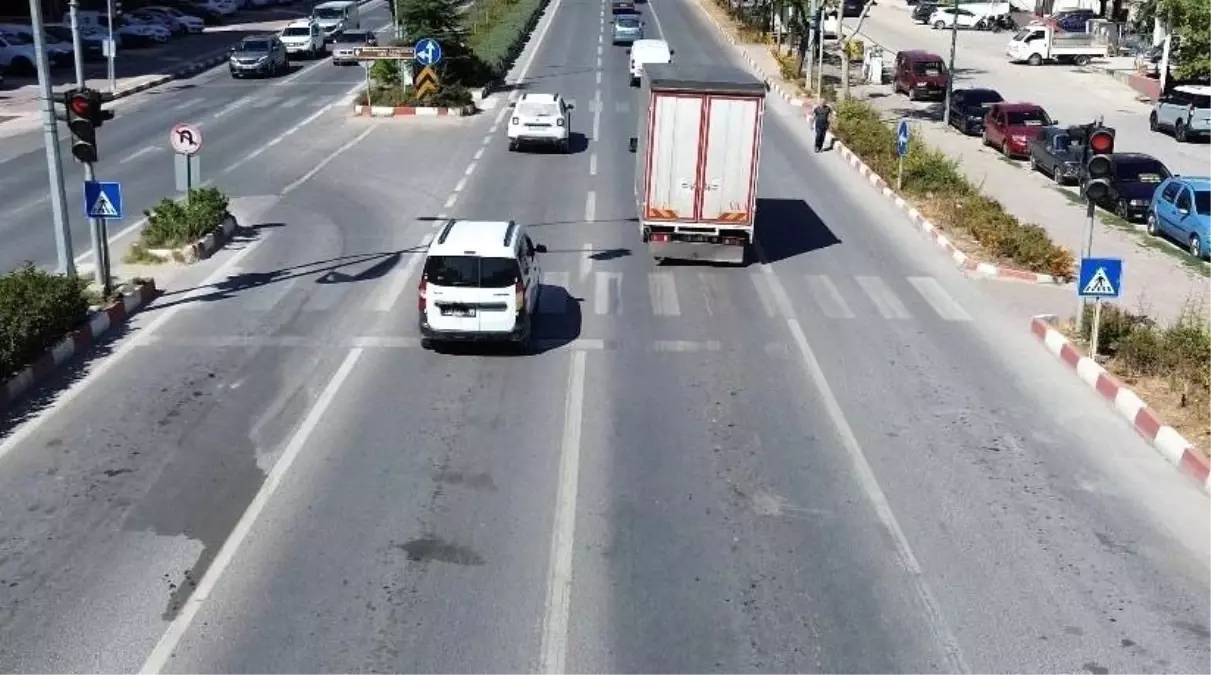 Trafik Denetiminde 17 Sürücüye Drone ile Ceza