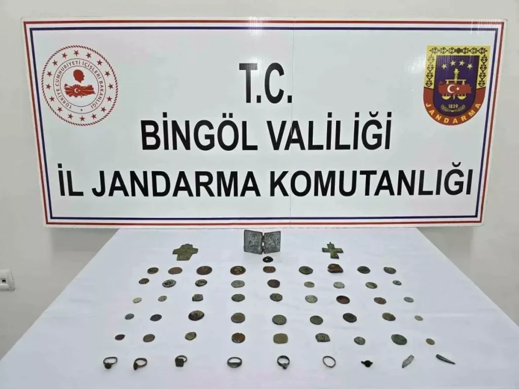 Tarihi Eser Kaçakçılığı Operasyonu: Bingöl’de 45 Sikke Ele Geçirildi