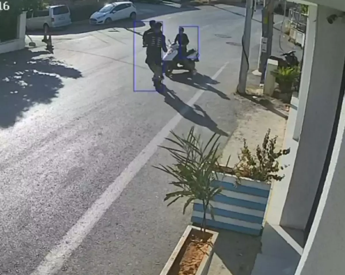 Bodrum’da Skuter-Motosiklet Çarpışması: 3 Yaralı