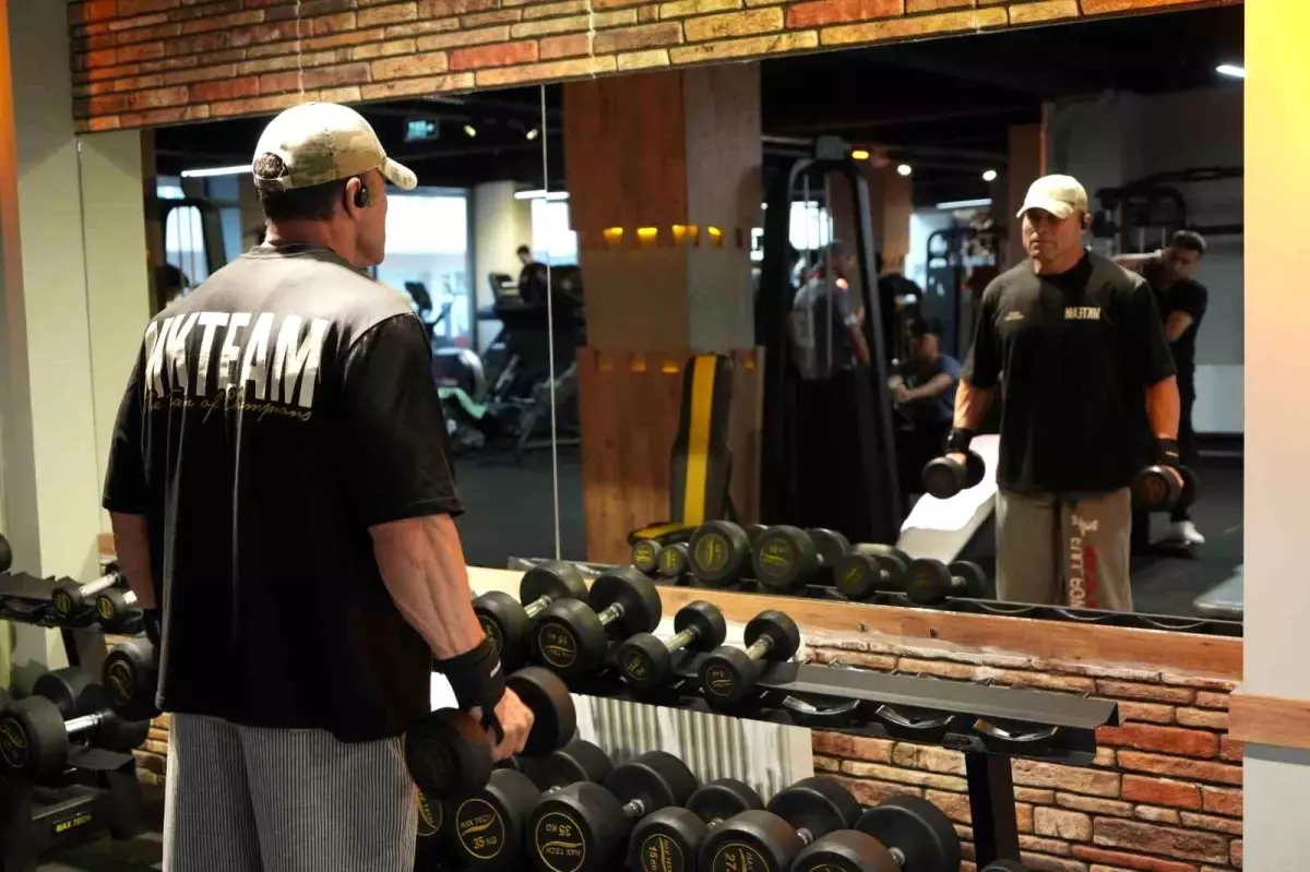 Emniyet Müdüründen Dünya Şampiyonasına Başarılı Çıkış