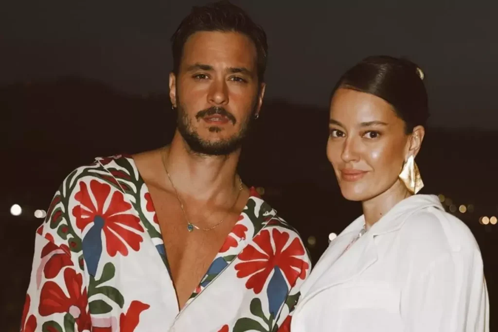 Ünlü Çift Pelin Akil ve Anıl Altan Boşandı