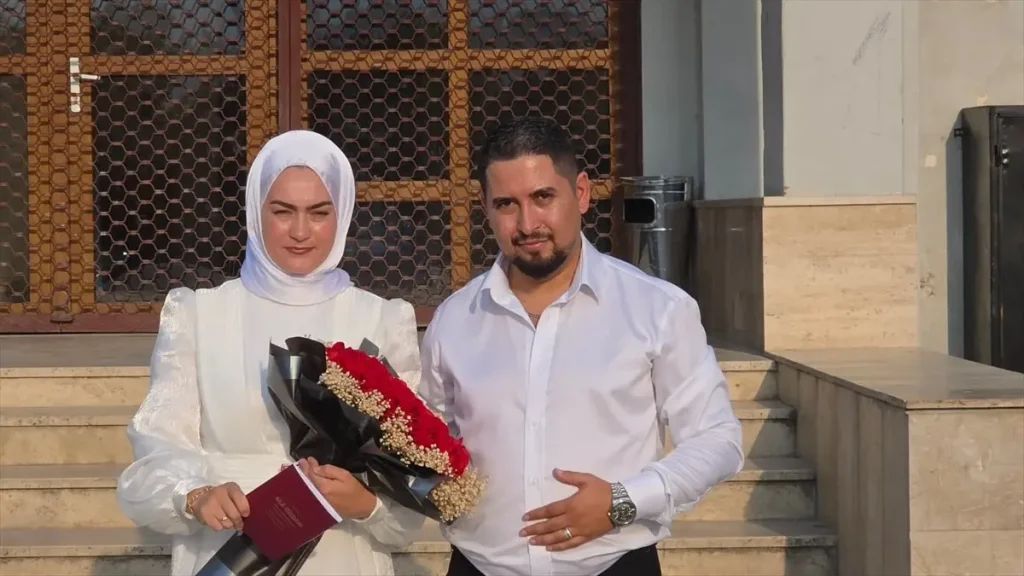 “Bursa’da Halk Otobüsü Şoföründen Unutulmaz Nikah Yardımı”