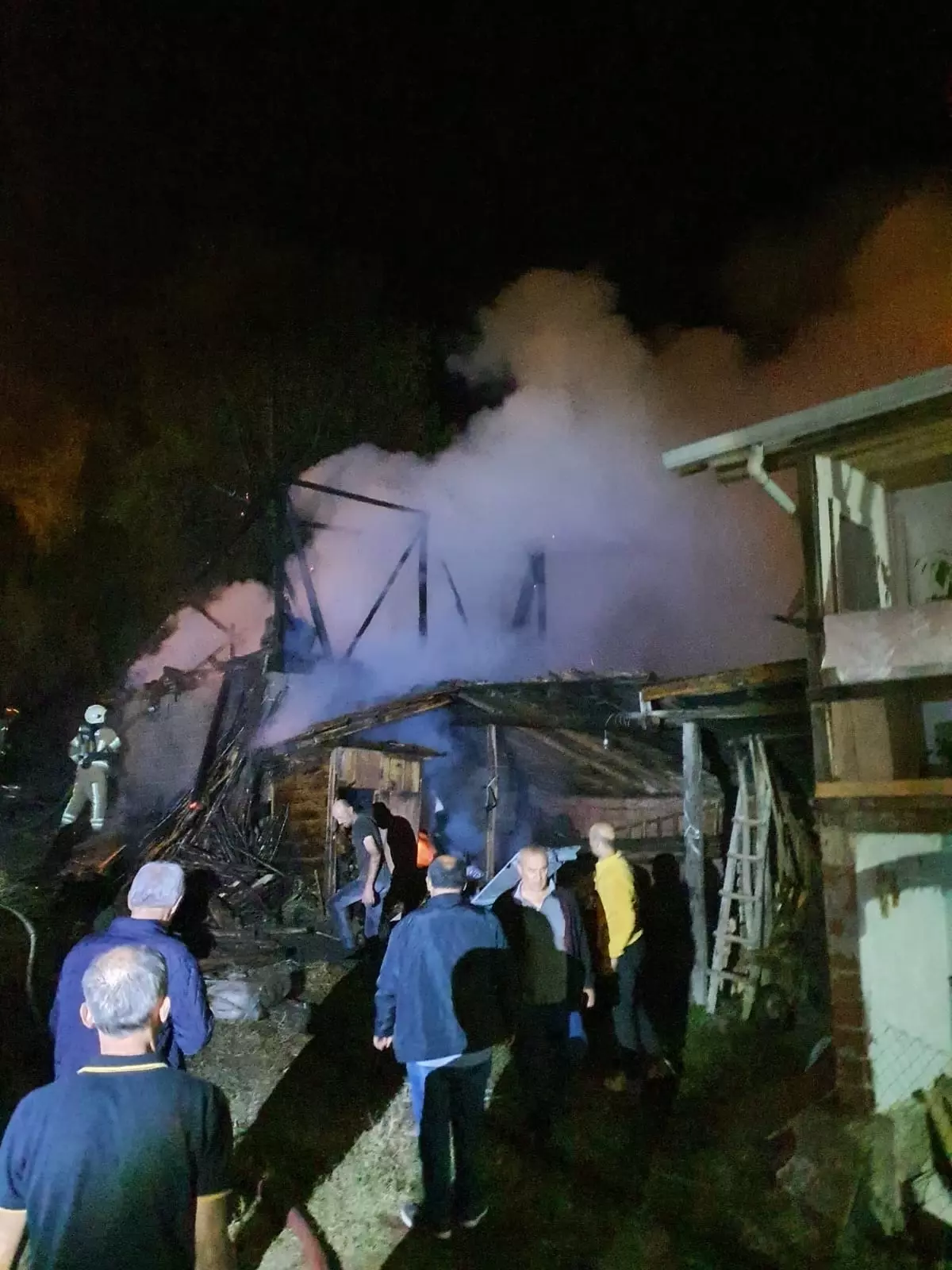 Bursa İnegöl’de Samanlık Yangını