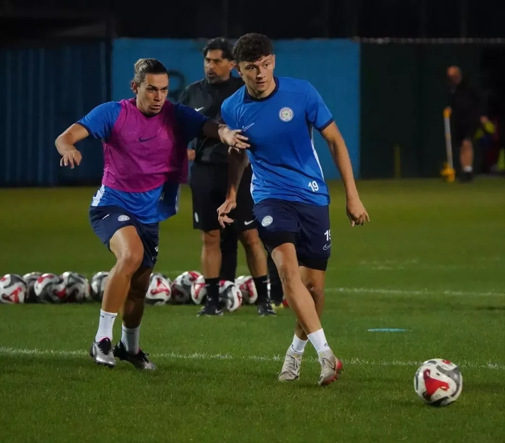 Çaykur Rizespor, Gençlerbirliği Maçına Hazırlanıyor