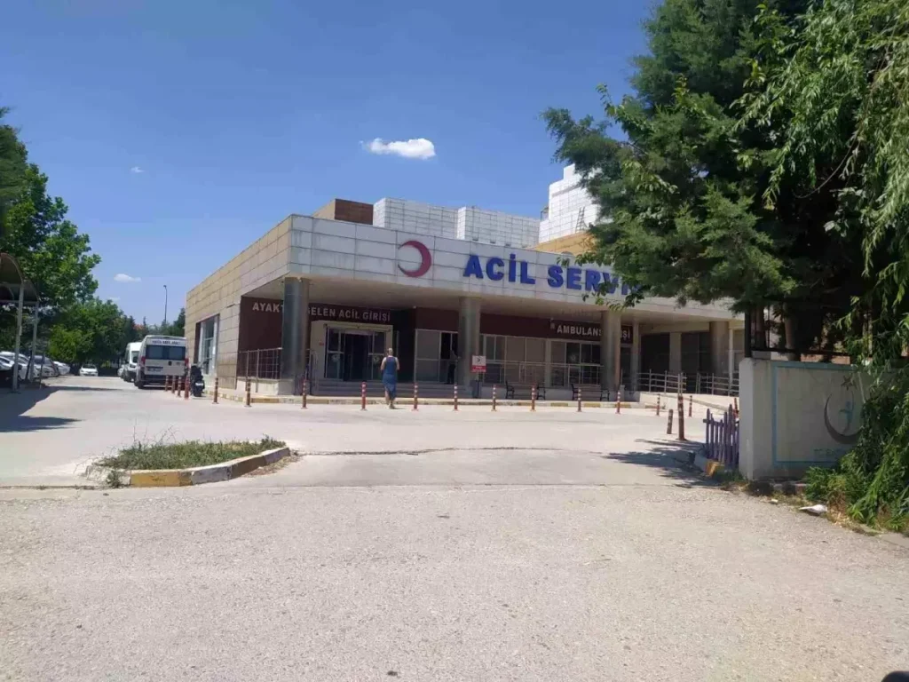 Denizli Hastanesinde Gıda Zehirlenmesi Olayı Genişliyor