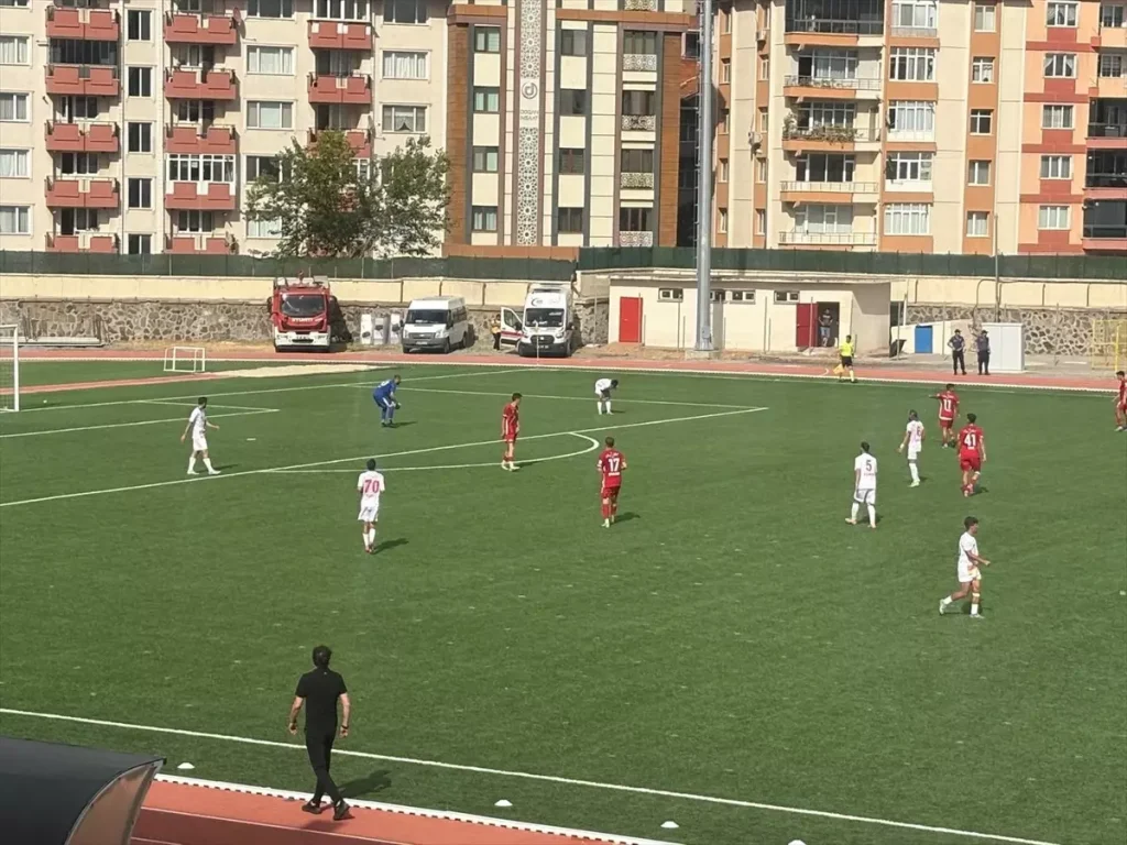 Çorluspor 1947, Ayvalıkgücü Belediyespor’u 2-1 Yendi