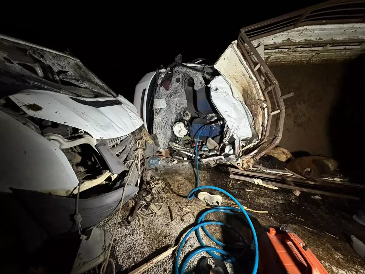 Diyarbakır’da Feci Kaza: 2 Ölü, 1 Yaralı