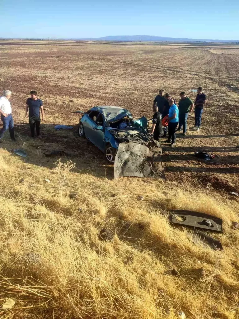 Trafik Kazası: 1 Ölü, 1 Yaralı