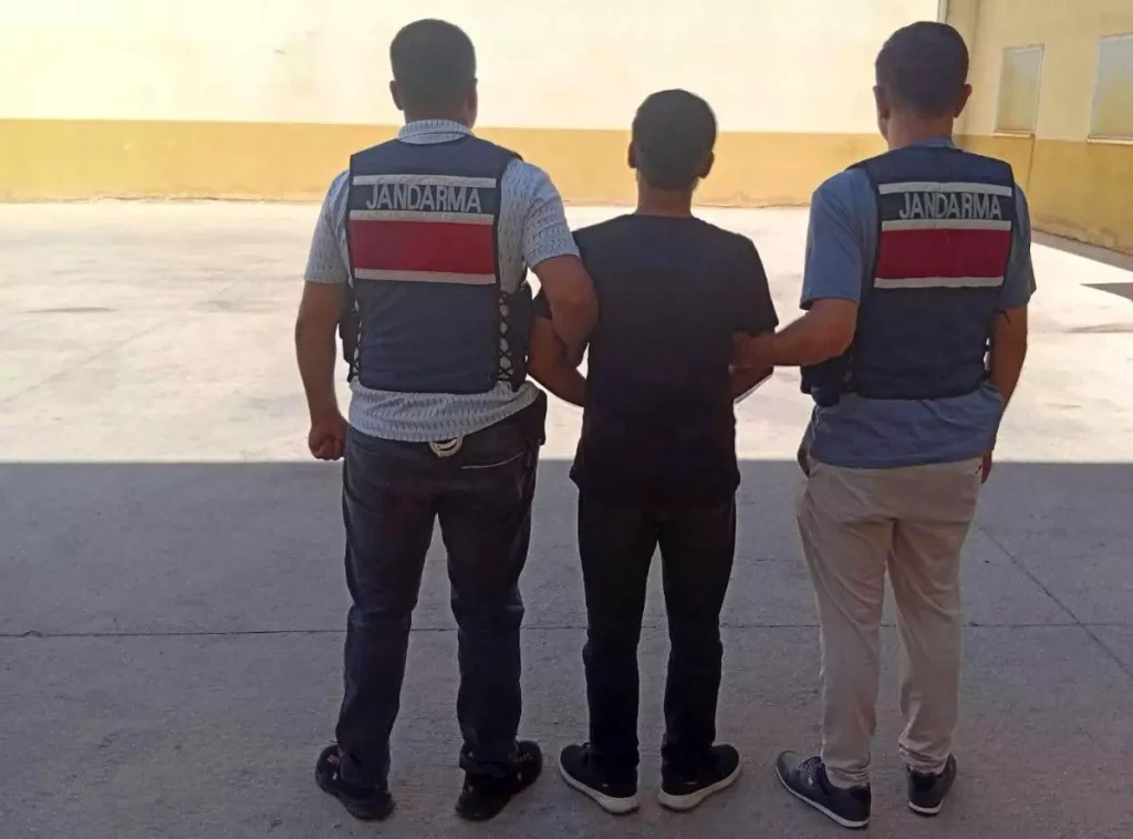 Dolandırıcı M.A.’nın 15 Yıl Hapis Cezası İle Yakalanması