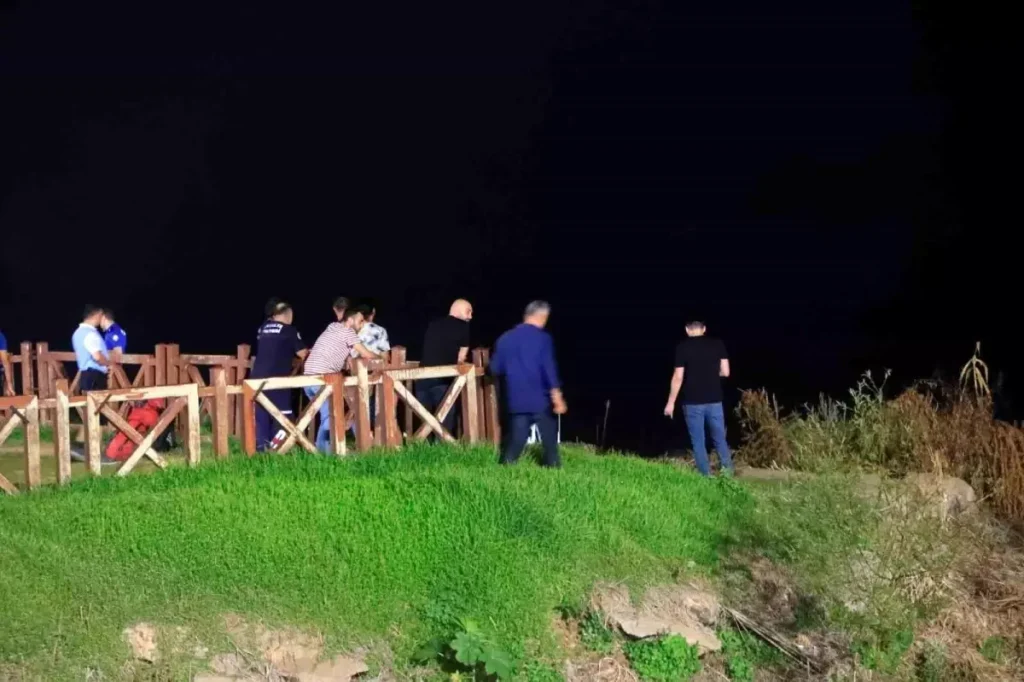 Düden Şelalesi’nde Trajedi: Kadının Cansız Bedeni Denizde Bulundu