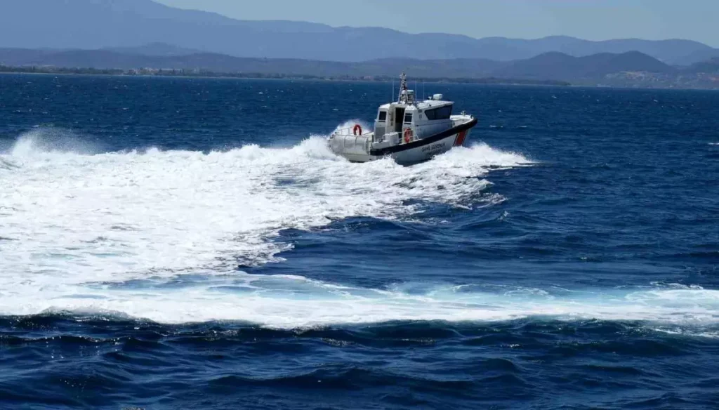Balıkesir’de Tekne Sahibi İçin Arama Çalışmaları Sürüyor
