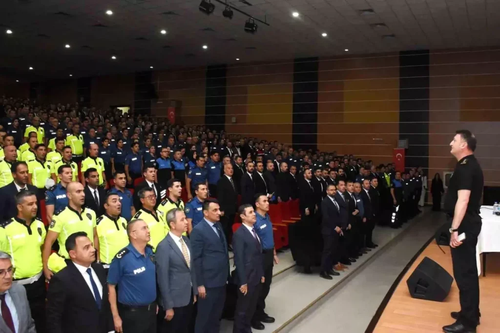 Erzincan’da Emniyet Toplantısı: Güvenlik Değerlendirmesi