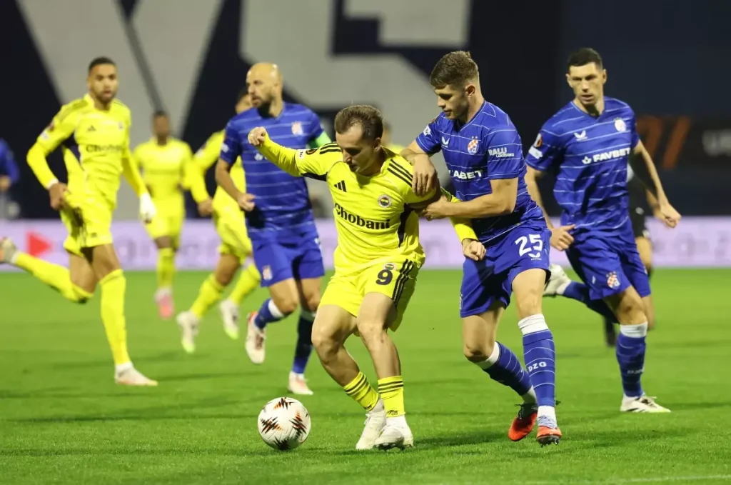Fenerbahçe, Dinamo Zagreb’e 3-1 Mağlup Oldu