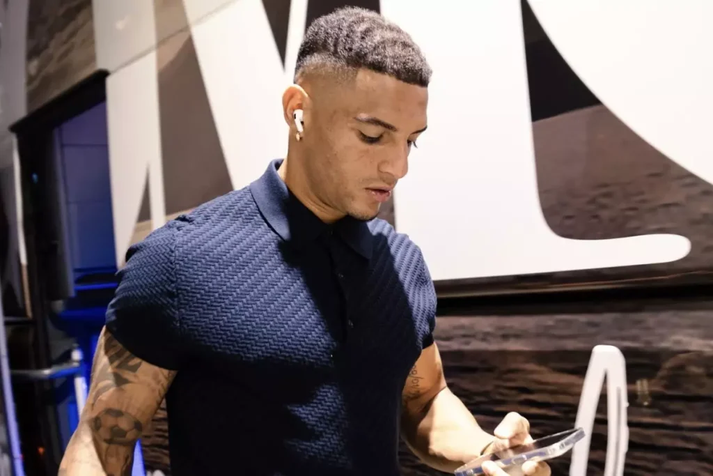 Diego Carlos, Como’da İlk Maçında Parladı