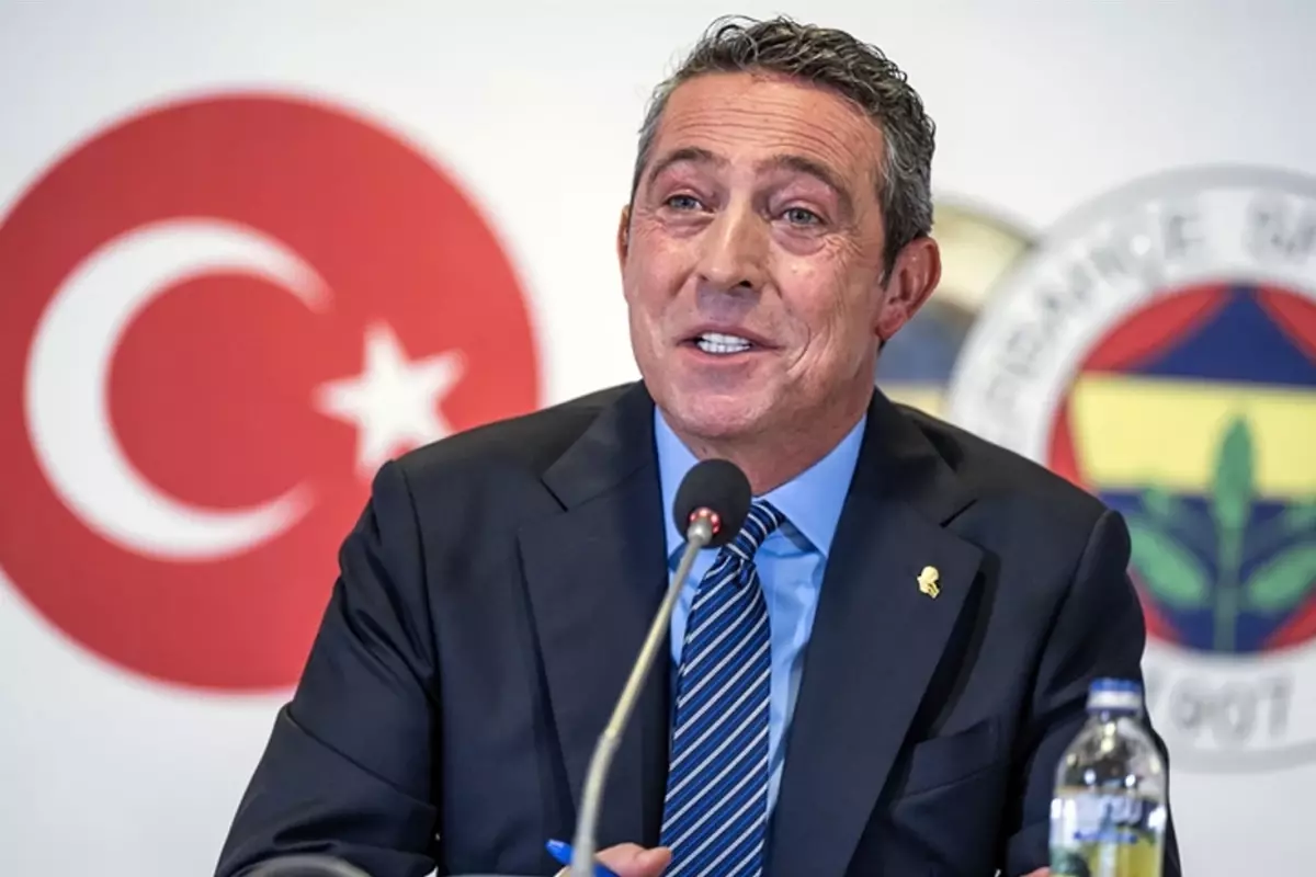 Fenerbahçe’de Teknik Direktör Meselesi Hızla Çözülecek