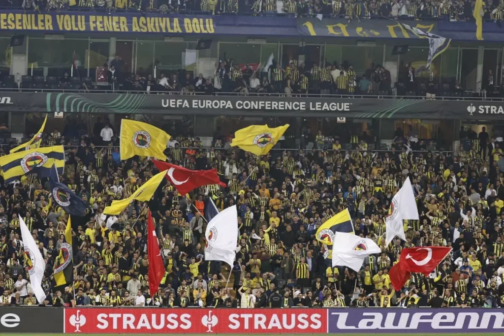 Fenerbahçe’de Transfer Listesi Şaşırtıyor