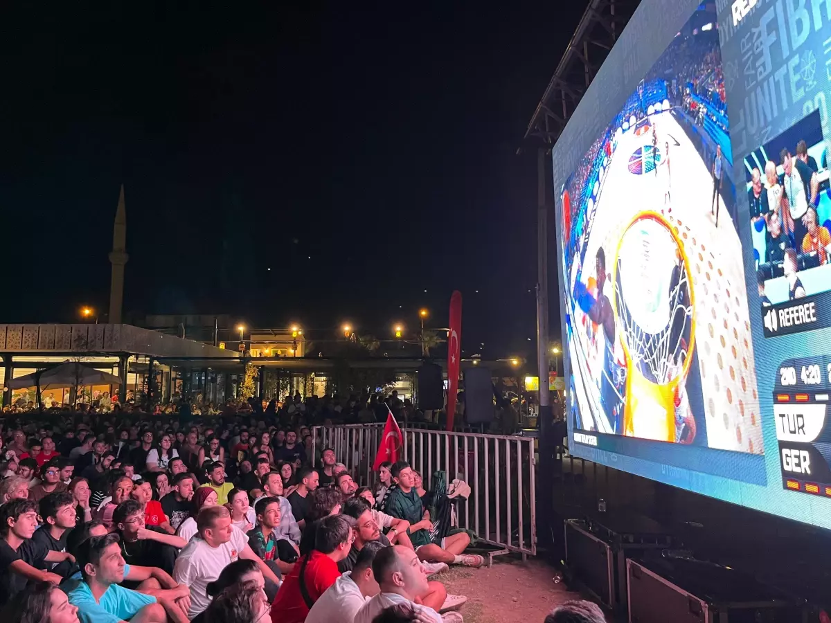Türkiye’nin EuroBasket2025 Final Coşkusu