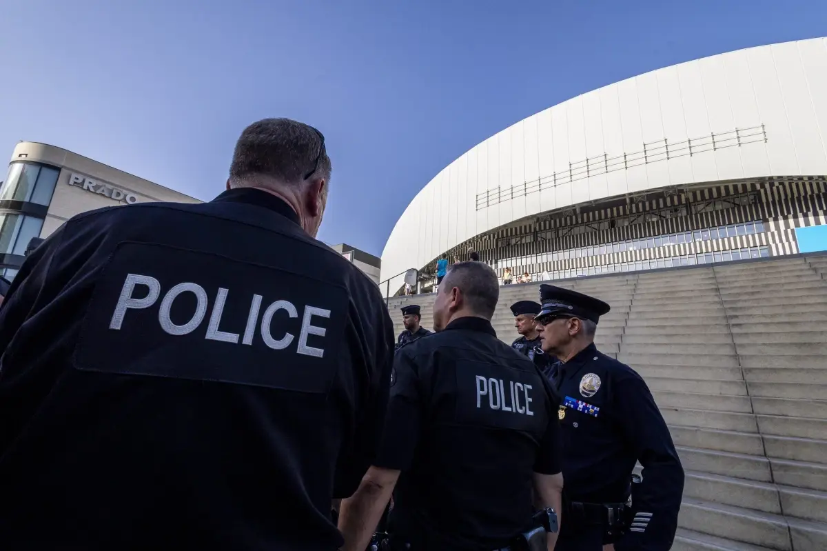 Fransa’da Bıçaklı Saldırı: 4 Kişi Yaralandı