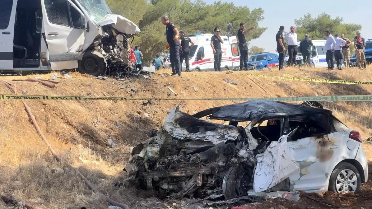 Korkunç Kaza: Genç Sürücü Yanarak Hayatını Kaybetti