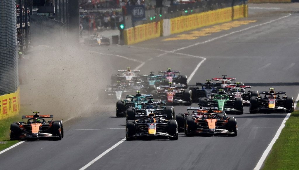 Formula 1 İtalya GP’sinde kazanan Verstappen!