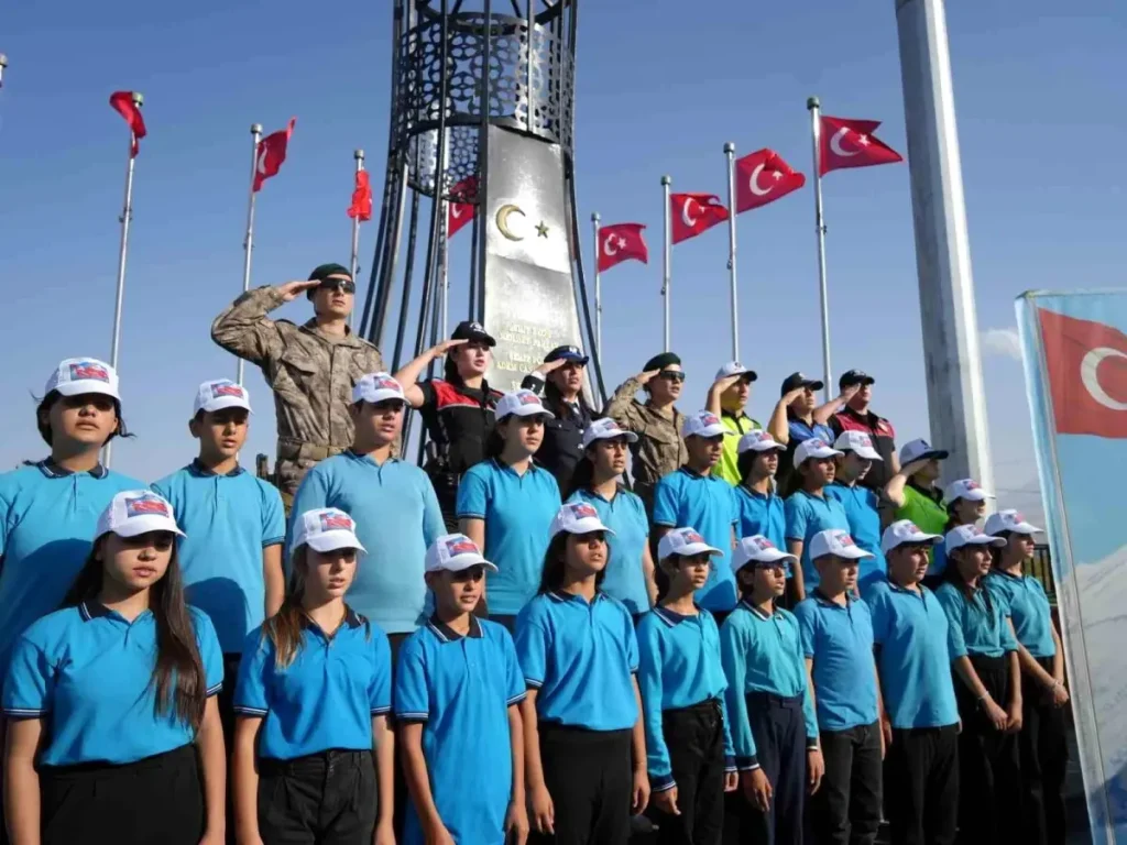 Iğdır’da Dilucu Şehitleri Anıtı’nda Anma Töreni