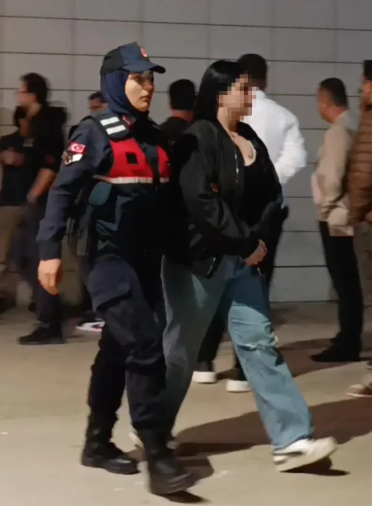 Kız Meselesi Yüzünden Silahlı Kavga: 1 Ölü, 2 Yaralı