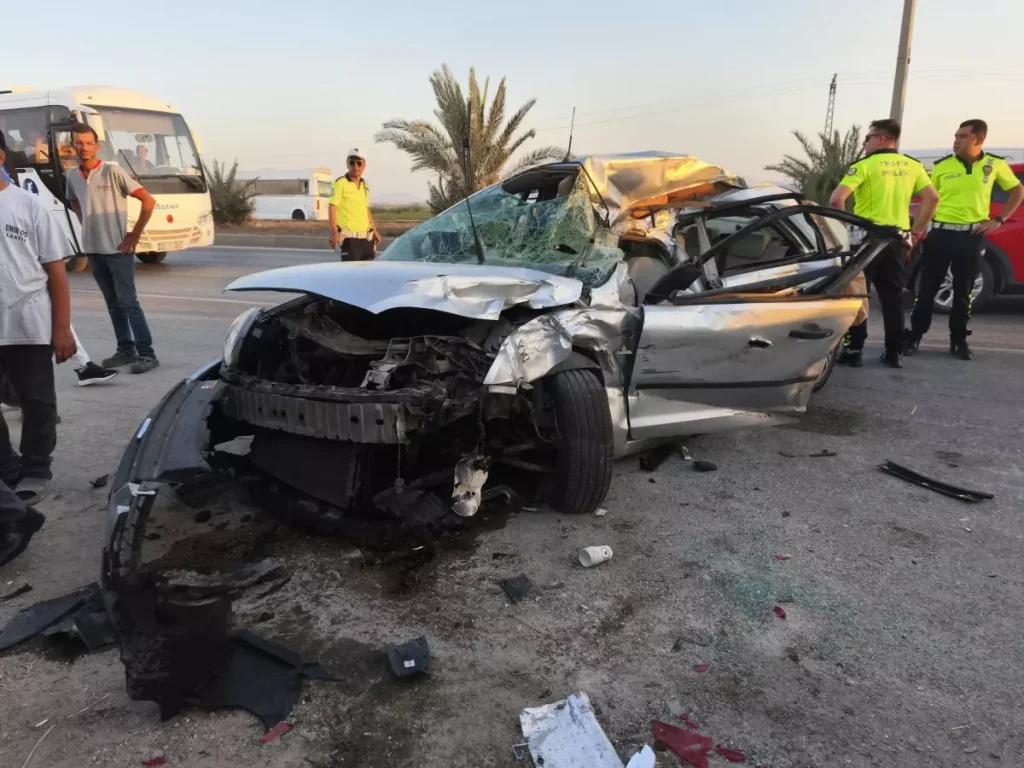 İnfaz Koruma Memurları Trajik Kazada Hayatını Kaybetti