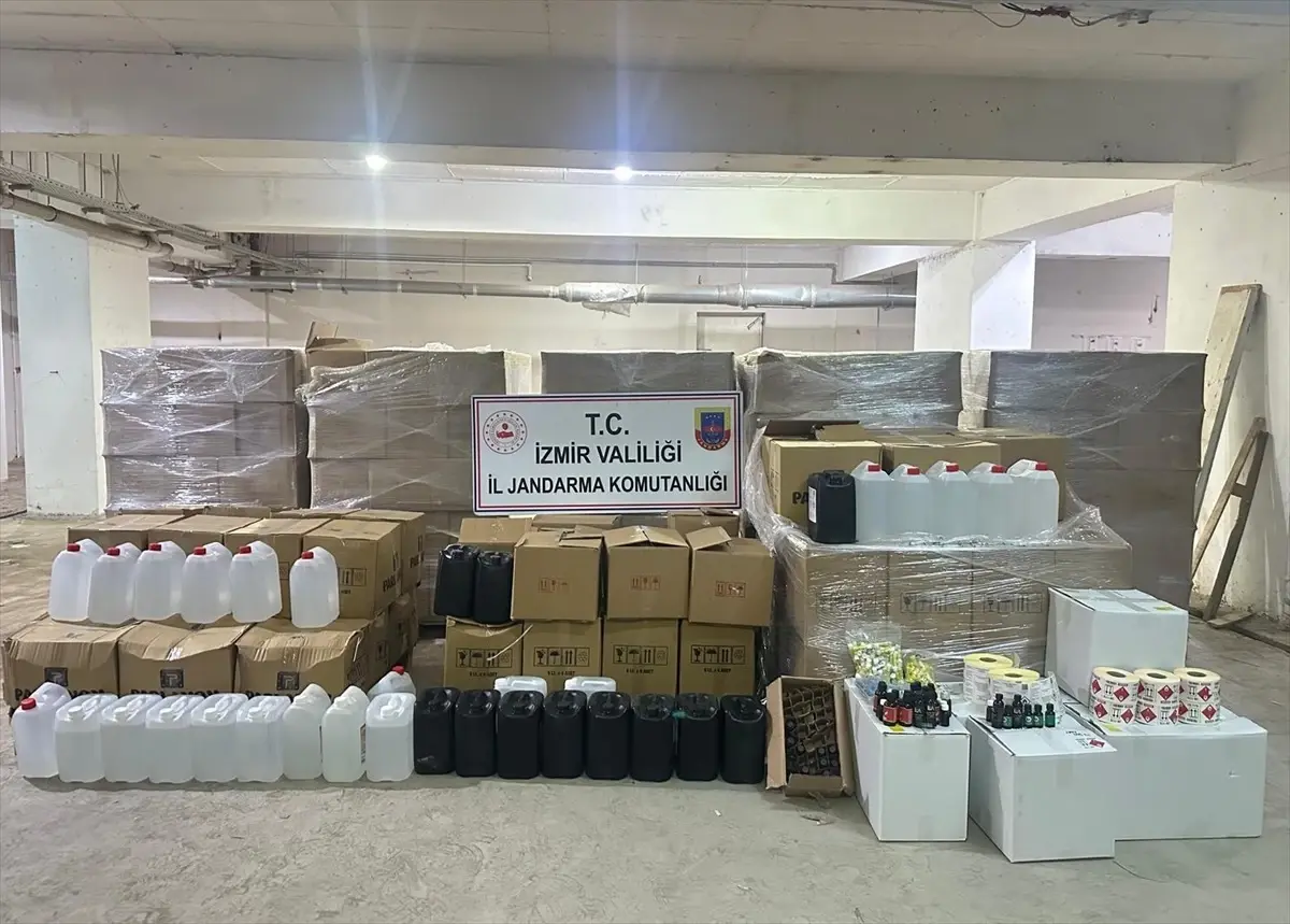 İzmir’de Kaçakçılık Operasyonu: 7 Ton Etel Alkol Ele Geçirildi