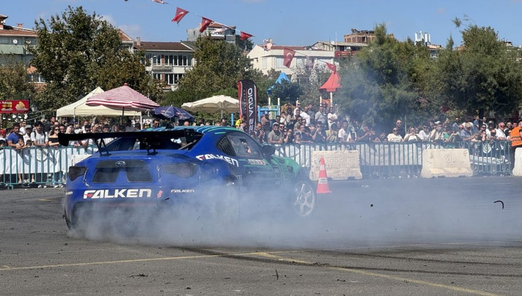 Modifiye araç tutkunları Tekirdağ’da buluştu