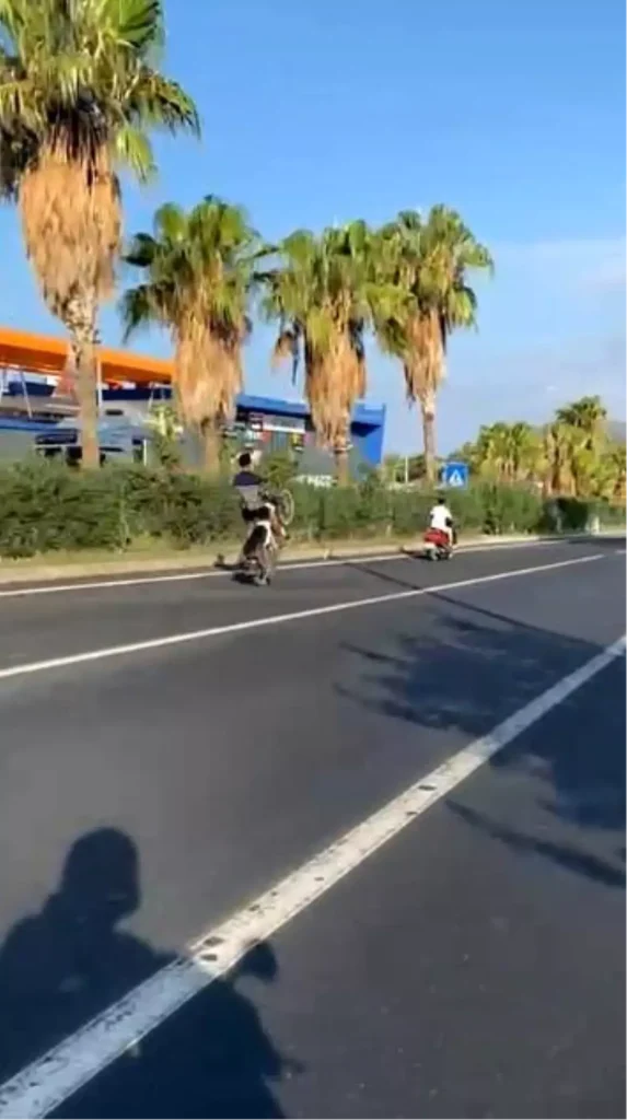 Tek Tekerli Tehlikeli Şov