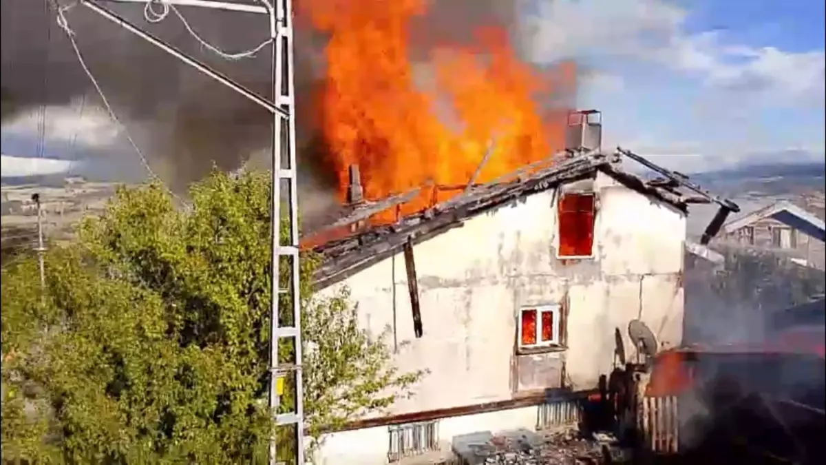 Kastamonu’da Müstakil Ev Yangını