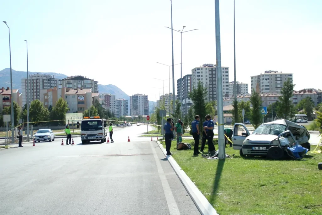 KAYSERİ’de Trajik Kaza: 2 Ölü, 3 Yaralı