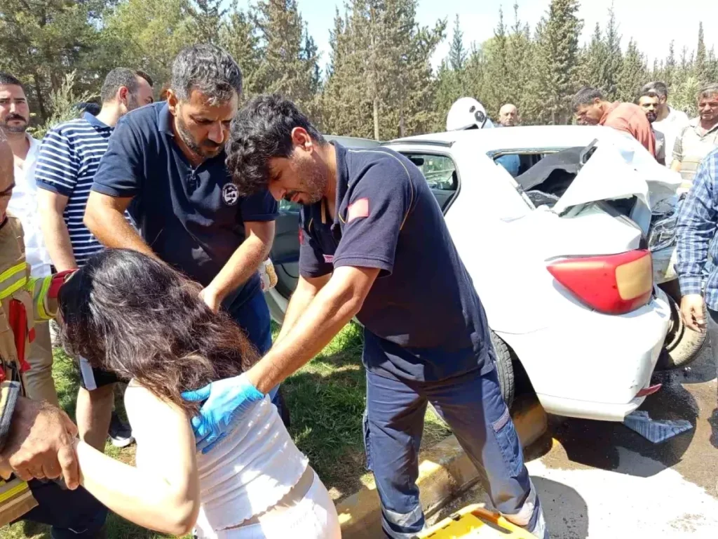 Hatay’da Zincirleme Trafik Kazası: 6 Kişi Yaralandı