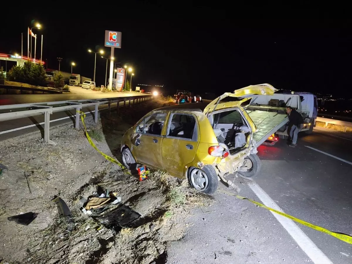 Trafik Kazasında 1 Kişi Hayatını Kaybetti