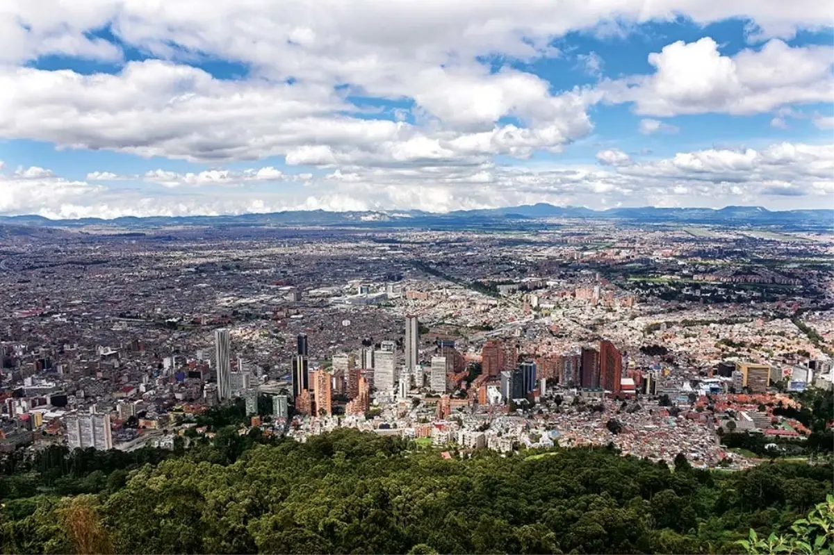 Kolombiya’da Gizli Mezarlarda 22 Ceset Bulundu