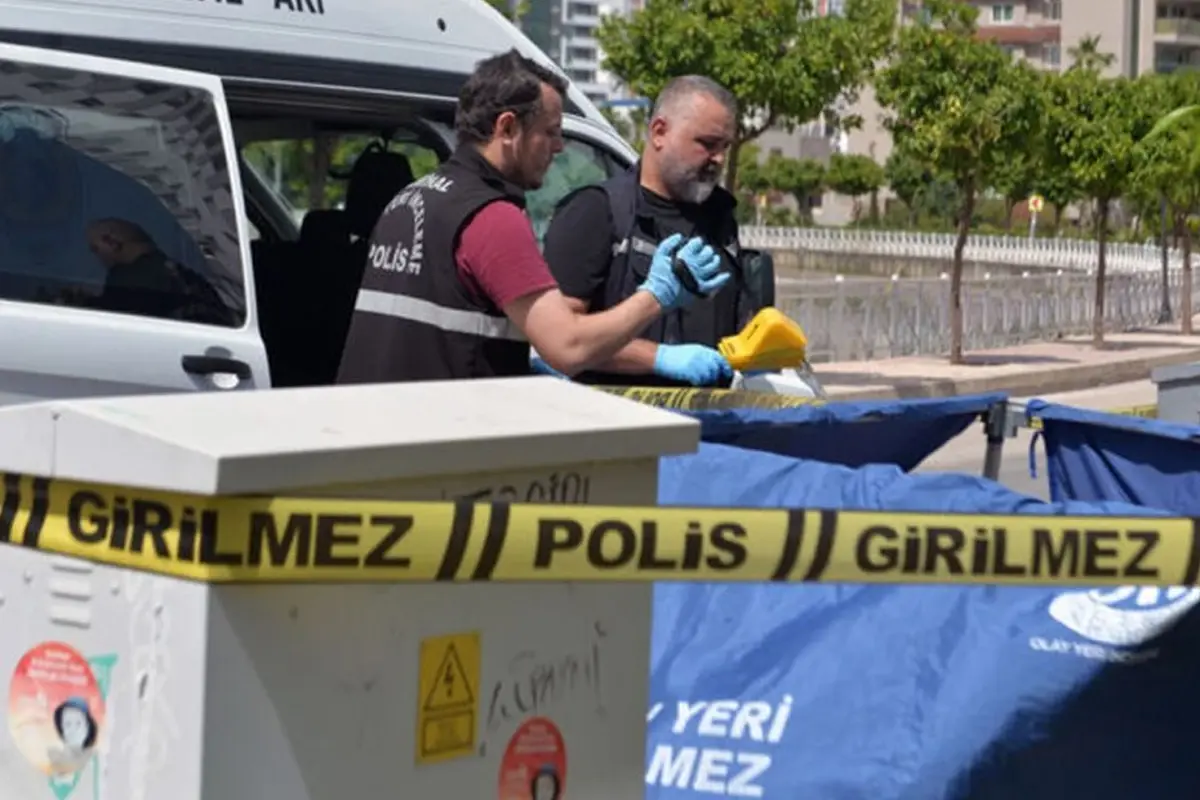 Beşiktaş’ta Çöp Konteynerinde Bebek Cesedi Bulundu