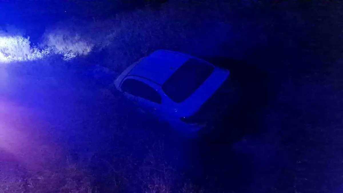 Çorum’da Otomobil Şarampole Devrildi: 1 Yaralı