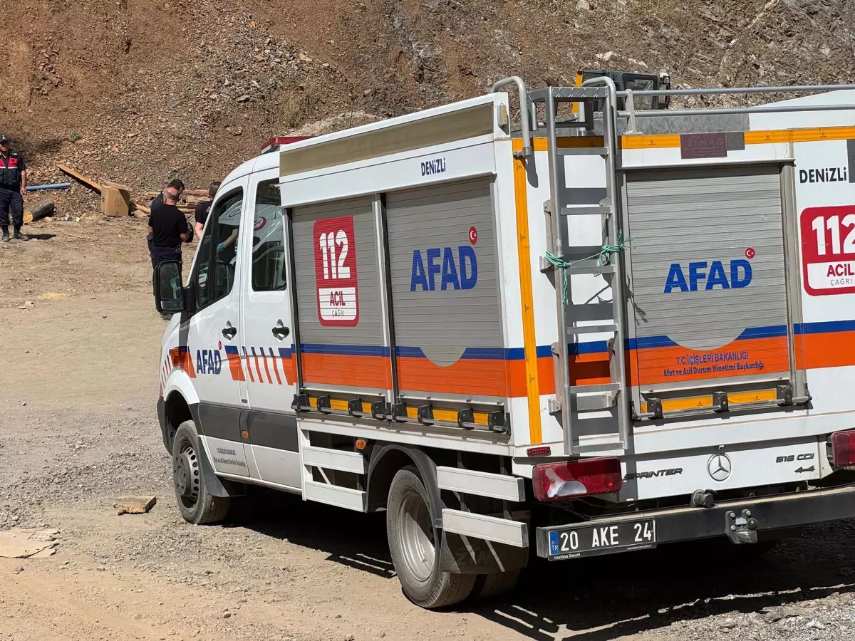 Maden Göçüğünde Mahsur Kalan İşçiler İçin Çalışmalar Sürüyor