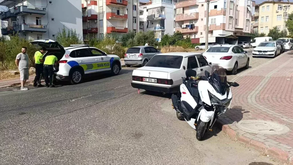 Manavgat’ta Motorlu Bisiklet Kazası: Sürücü Yaralandı