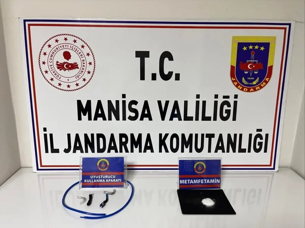 Manisa’da Uyuşturucu Operasyonu: 5 Kişi Yakalandı