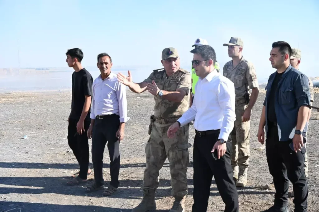 Mardin Derik’te Mısır Balyaları Alev Aldı