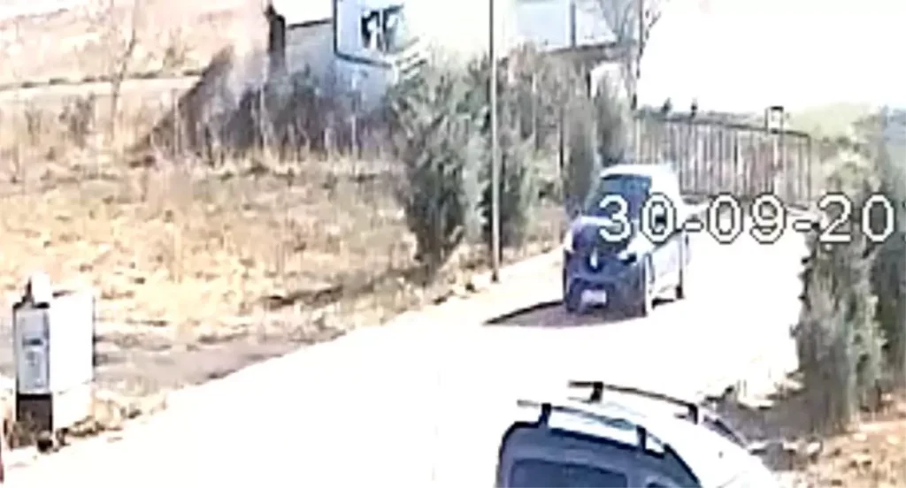 Tırın Çarptığı Otomobilin Sürücüsü Üniversite Öğrencisi Öldü