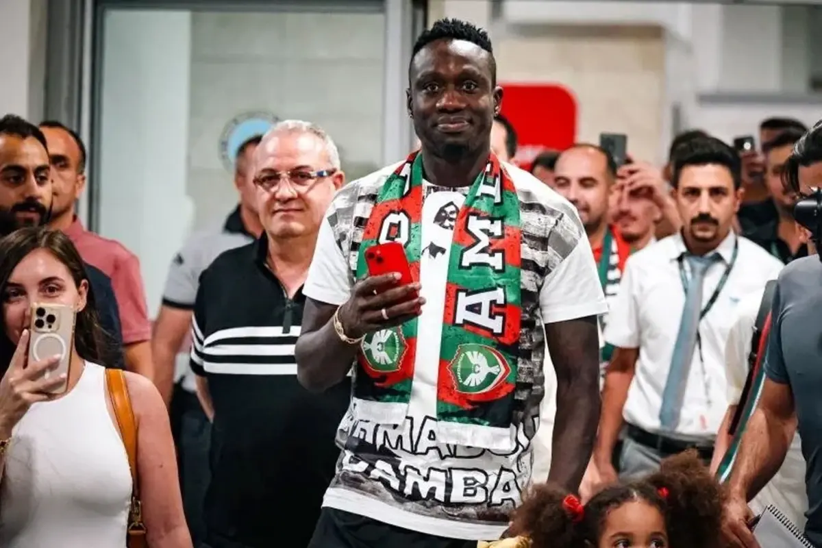 Mbaye Diagne: “Galatasaray’ı Seviyorum, Terim’e Dua Ediyorum”
