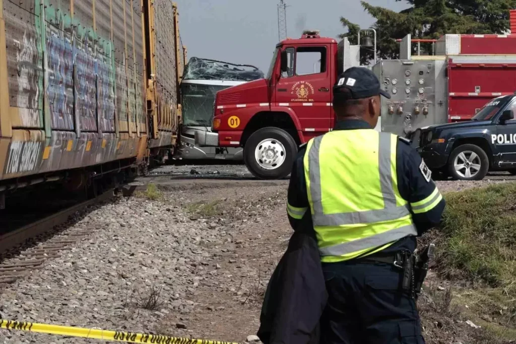Meksika’da Tren Kazası: 10 Kişi Öldü, 60 Yaralı