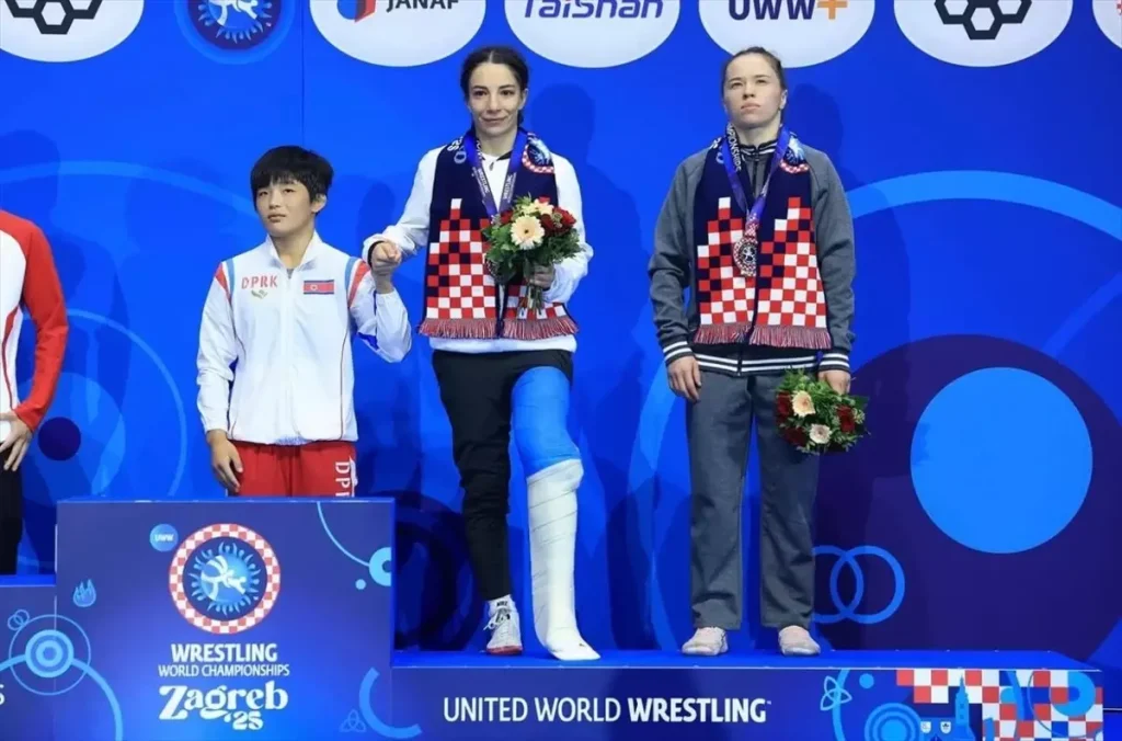 Milli Güreşçi Evin Demirhan Yavuz’dan İlham Dolu Başarı