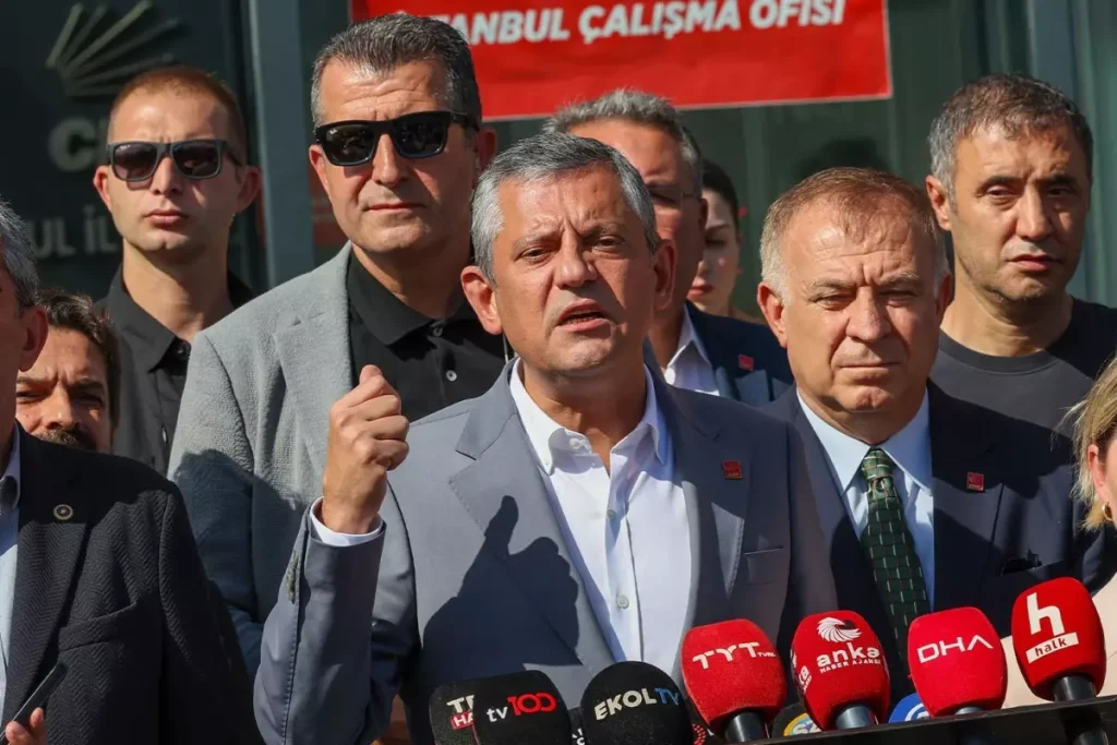 Özgür Özel’den Erdoğan’a Yanıt: “Bomba” Ses Kaydı