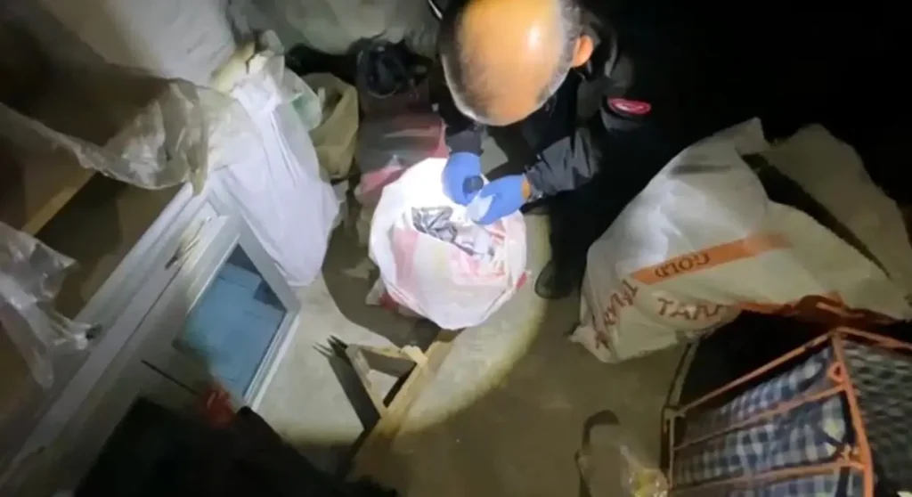 Uyuşturucu Haplar Çatı Katında Çıktı